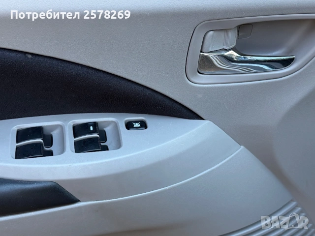 Mitsubishi GRANDIS, снимка 5 - Автомобили и джипове - 54095330