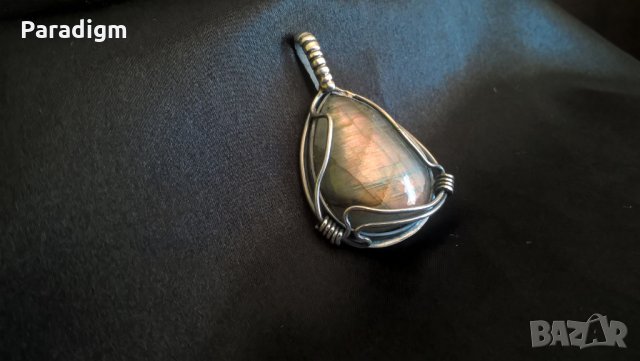 Сребърен медальон с лабрадорит, снимка 4 - Колиета, медальони, синджири - 29330742