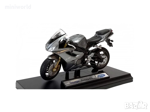 Triumph Daytona 675 2016 - мащаб 1:18 на Welly моделът е нов в кутия