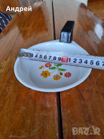 Стар емайлиран омлетен тиган,тиганче #5, снимка 3 - Други ценни предмети - 37075212