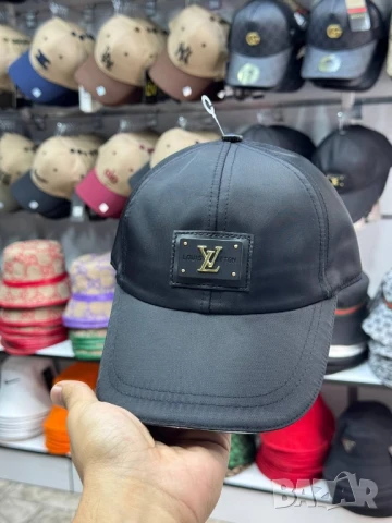 шапки с козирка prada fendi christian dior burberry , снимка 5 - Шапки - 51352805