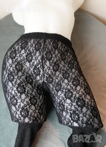 Calzedonia S/M черен дантелен чорапогащник с черен ръб по краката, снимка 7 - Бельо - 50382479