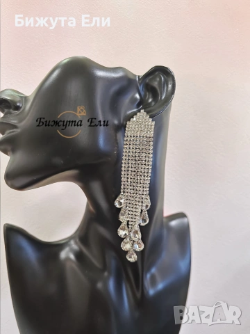 Официални обеци с бели кристали , снимка 3 - Обеци - 54122251