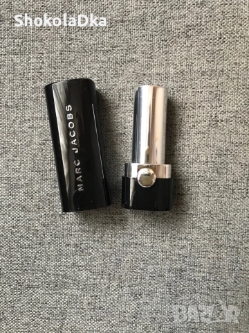 Червило Marc Jacobs J'Adore 230, снимка 5 - Декоративна козметика - 52511666