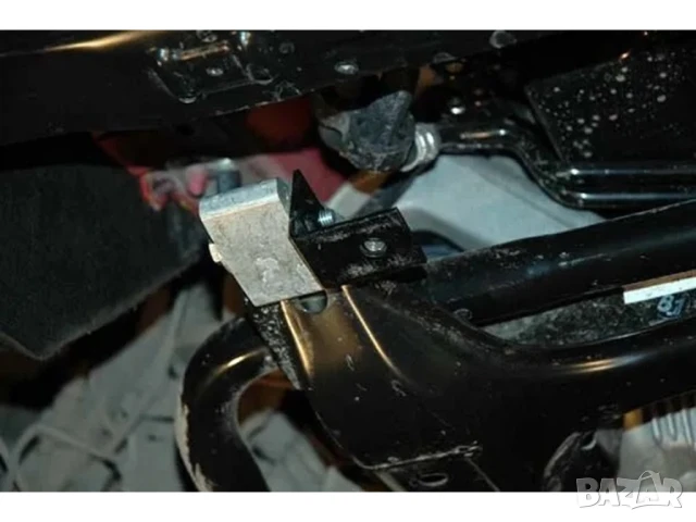 Метална кора под броня и двигател Audi Q7 2006г – 2015г, снимка 6 - Аксесоари и консумативи - 51044218