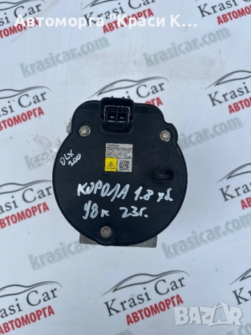 0424001202 Компресор за климатик Тойота Корола Toyota Corolla 1.8 хибрид hybrid 98к, снимка 2 - Части - 54075743