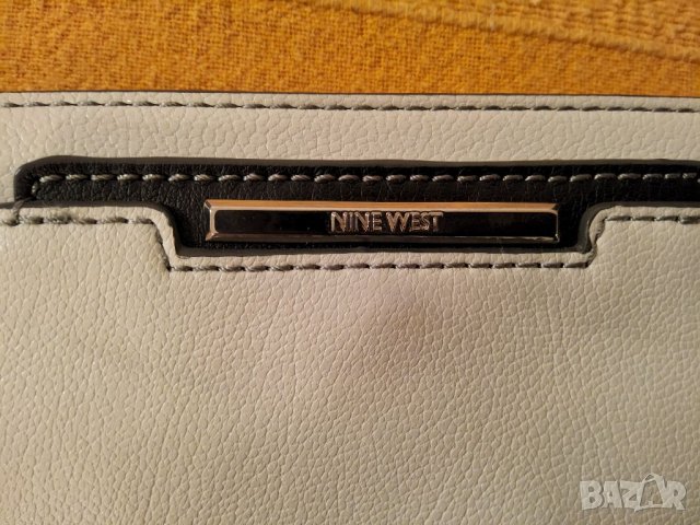 Оригинални дамска чанта + малка чантичка на NINE WEST, снимка 18 - Чанти - 35516231