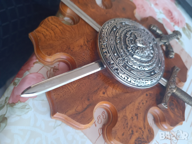 Декорация за стена, снимка 6 - Декорация за дома - 44594821