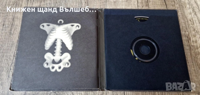 Компакт Дискове - Рок Метъл: Pearl Jam - Vitalogy - CD Digibook, снимка 3 - CD дискове - 53048469