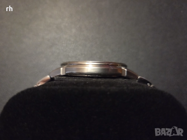  Продавам кварцов часовник от моята лична колекция Candino TITANIUM., снимка 4 - Мъжки - 52099232