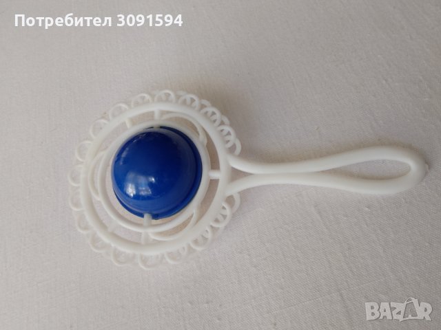 Ретро стара бебешка играчка Бакелитова дрънкалка от твърда пластмаса не използвана., снимка 3 - Други ценни предмети - 42896556