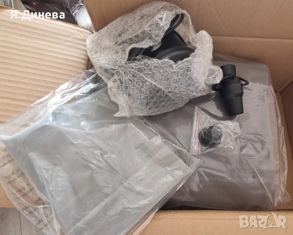 Надуваем дюшек KMZ с 2 възглавници, снимка 5 - Къмпинг мебели - 52851911