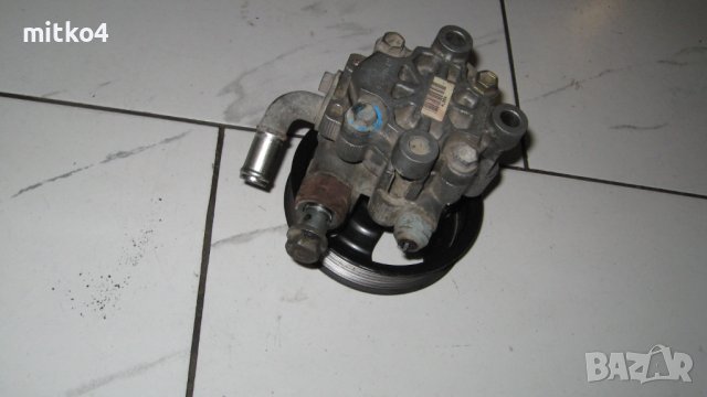 хидравлична помпа за тойота авенсис , снимка 2 - Части - 42369226