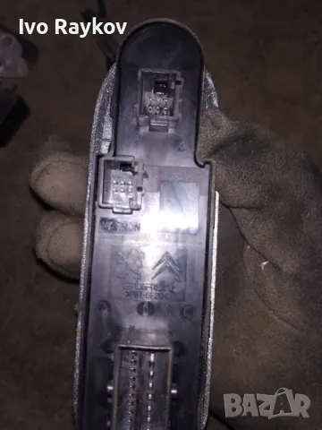 Бутони ел. стъкла за Peugeot 308 , снимка 3 - Части - 47721559