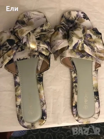 Нови чехли  р-р 40 