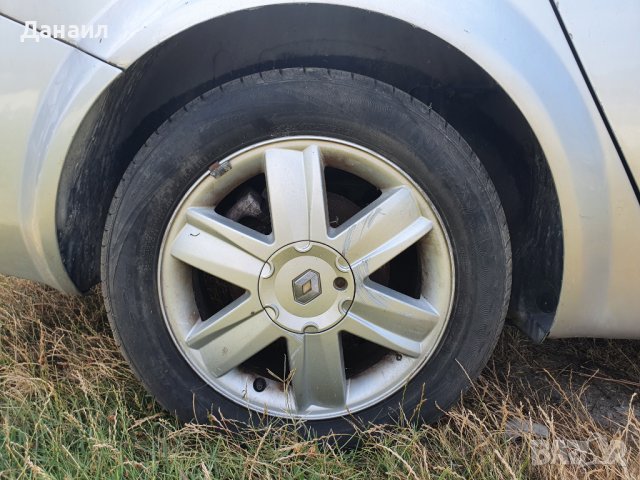 Renault Megane Combi 1.5 dCi 106hp,2005г.На части, снимка 17 - Автомобили и джипове - 37426325