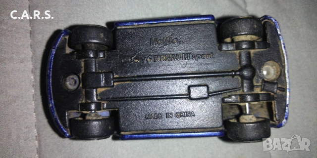 Clio V6 Renault Sport MAISTO Мащаб 1:64, снимка 7 - Колекции - 53258233