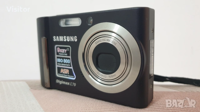 фотоапарат Samsung L70 Digital  , снимка 2 - Фотоапарати - 54254462