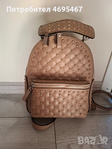 ✨ Стилна раница с капси в цвят „Nude” – Като нова! ✨ 