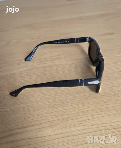 100% Оригинални Persol Polarized, снимка 9 - Слънчеви и диоптрични очила - 55845727