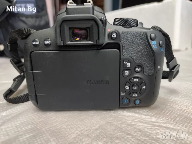 Canon EOS 800D в комплект с оригинален  обектив Canon, снимка 4 - Фотоапарати - 56049480