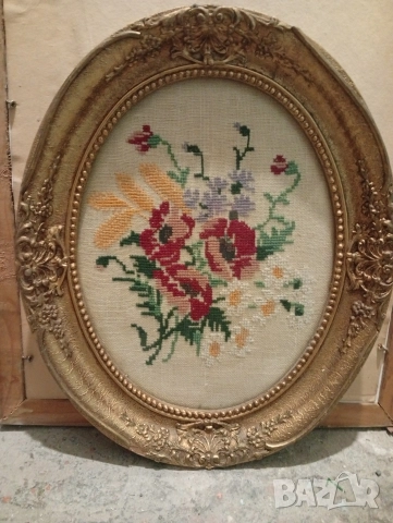Бродерия в рамка 