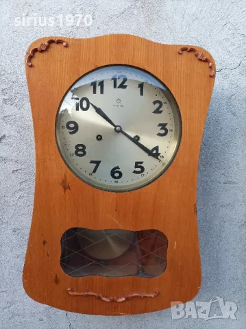 юуханс немски стенен часовник работещ