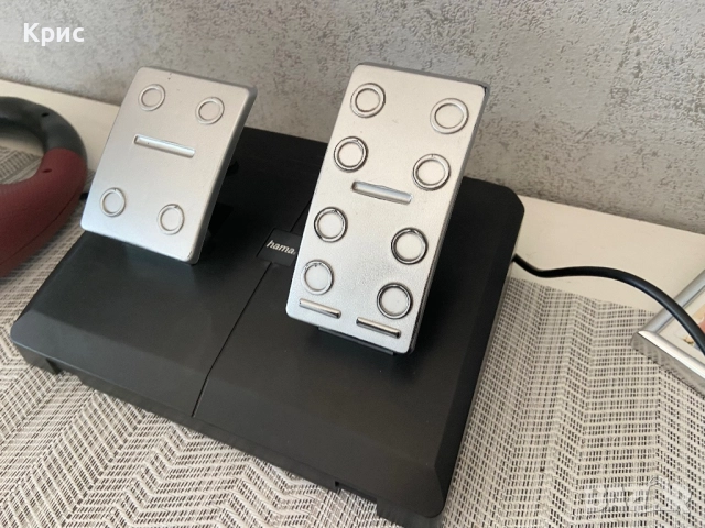 Волан С Педали Hama Thunder V5, снимка 11 - Джойстици и геймпадове - 52228353