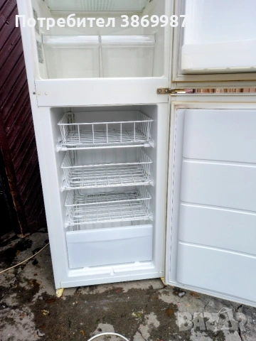 хладилник със фризер Gorenje , снимка 3 - Хладилници - 54010013