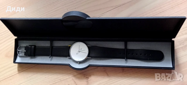 Ръчен часовник с кутия.Кварцов., снимка 3 - Мъжки - 54069148