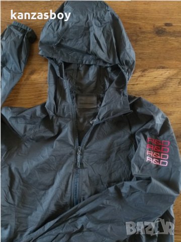 peak performance w hicks j - страхотна дамска ветровка , снимка 6 - Спортни екипи - 34210574