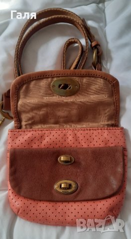 Малка дамска чанта Fossil, снимка 3 - Чанти - 38203985