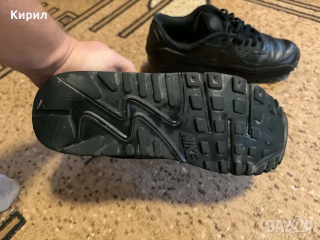Обувки Nike Air Max 90, снимка 2 - Маратонки - 56433186
