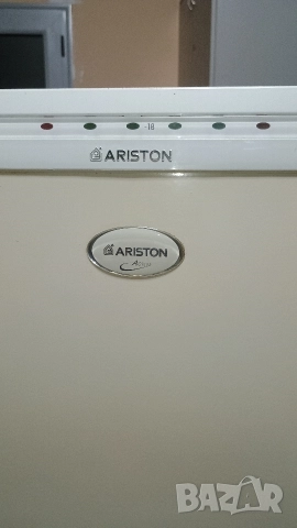 Голям фризер Аriston A class, снимка 6 - Хладилници - 52982756