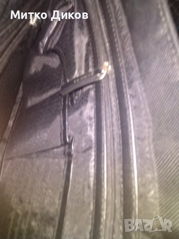 Guess мъжка чанта маркова за през рамо лаптоп естествена кожа -промазан плат 37х27х9см като нова, снимка 12 - Чанти - 39245090