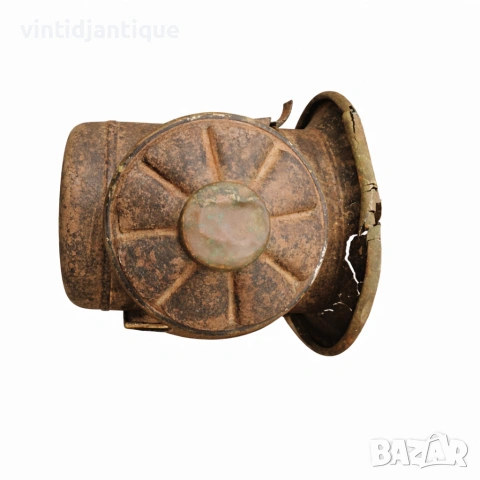 Античен фенер от месинг и желязо за карета, снимка 4 - Антикварни и старинни предмети - 53905650