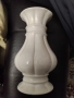 Красива ваза...бяла керамика порцелан - 20 см, снимка 2