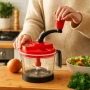 Мултифункционален кухненски чопър 2L – Смила, нарязва и миксира само с едно завъртане, снимка 1