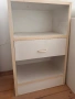 Бяло шкафче с рафтове и чекмедже, снимка 2