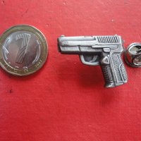 Страхотен знак значка пистолет Sigpro, снимка 1 - Колекции - 40278965