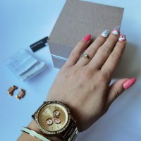 Луксозен часовник PARFOIS с кристали в комплект с гривна, снимка 4 - Дамски - 31305691