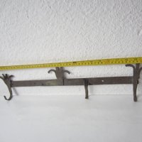 Стара кована  закачалка, желязо, снимка 4 - Антикварни и старинни предмети - 30131771