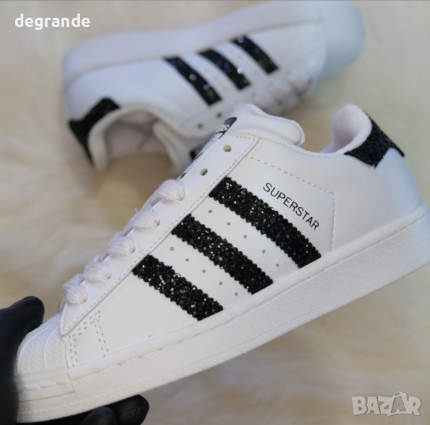 Adidas Superstar Бели с Бляскави Черни Ленти, снимка 1