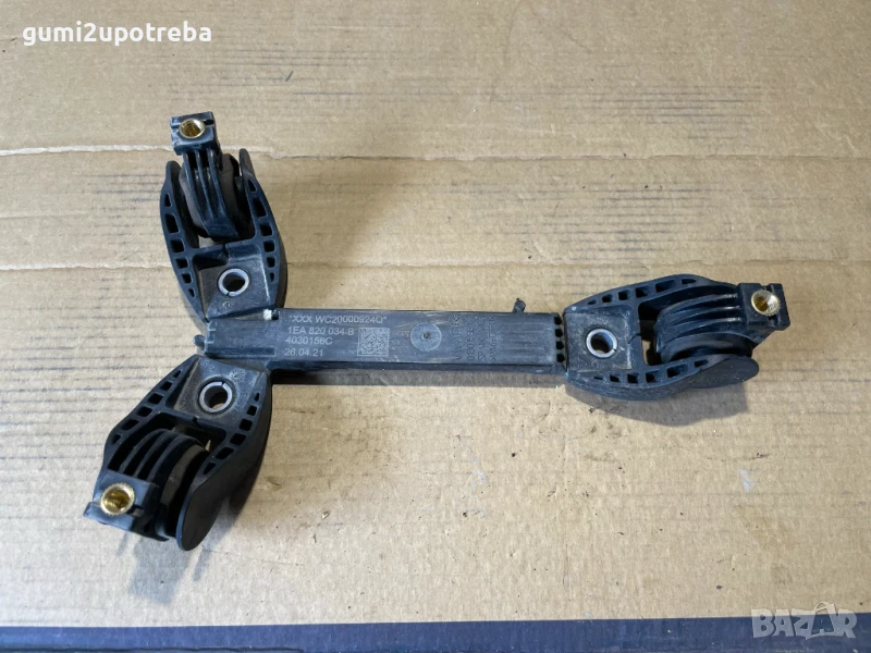 Стойка Държач Компресор Климатик 1EA820034B Volkswagen ID.3 E11 pro, снимка 1