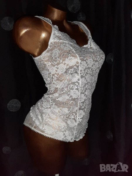 К-т бяло дантелен потник и бели дантелени бикини , снимка 1