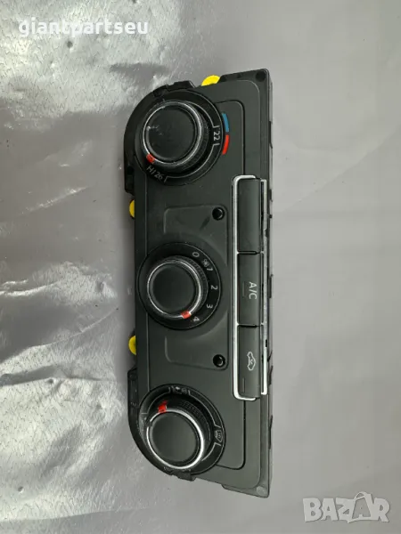 Климатично Управление за Transporter T6 VW 5HB012269, снимка 1