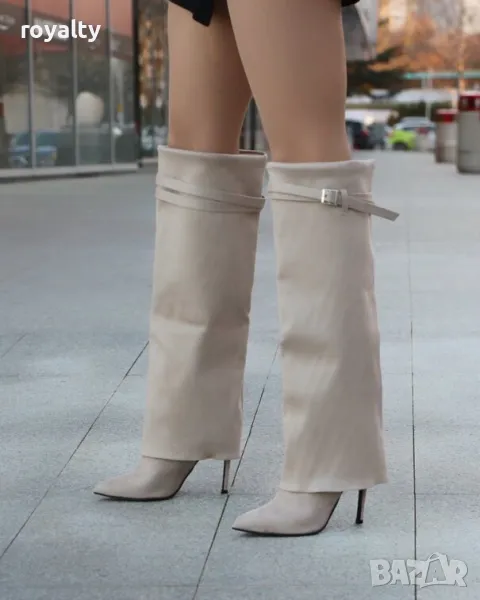 Ботуши на ток - бежов велур, снимка 1