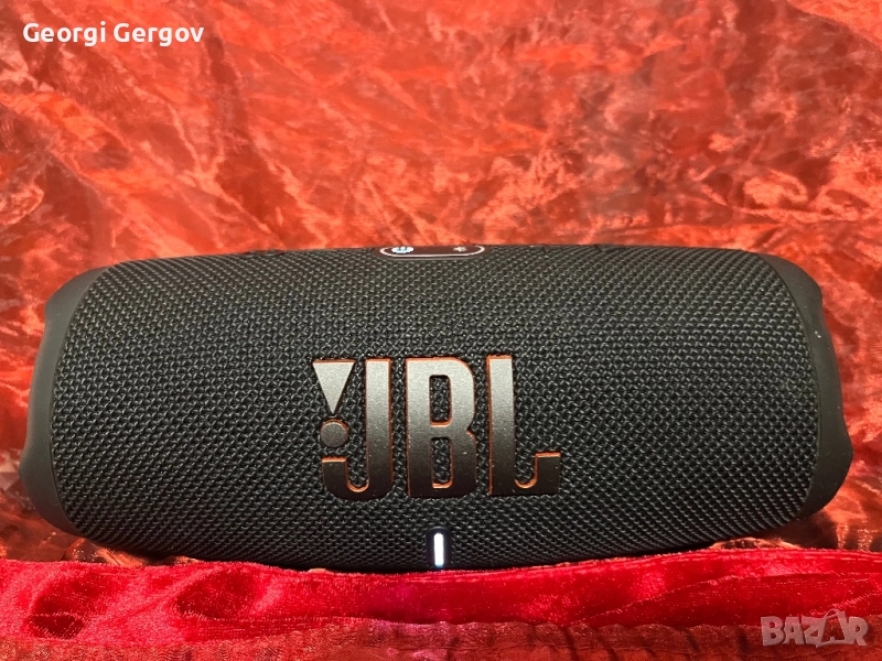 Портативна тонколона JBL Charge 5, снимка 1
