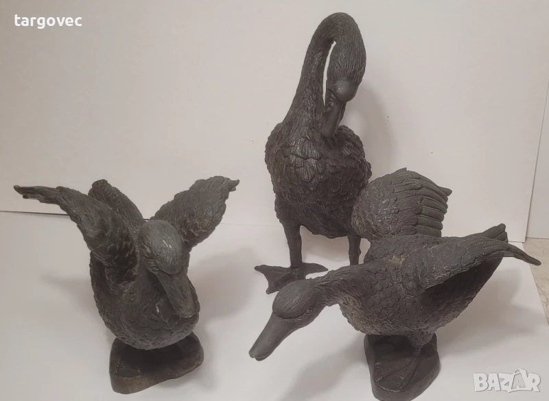 уникално красиви три броя бронзови фигури статуетки пластики патета, снимка 1