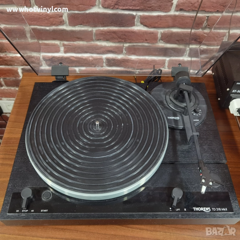 Грамофон Thorens TD 318, снимка 1